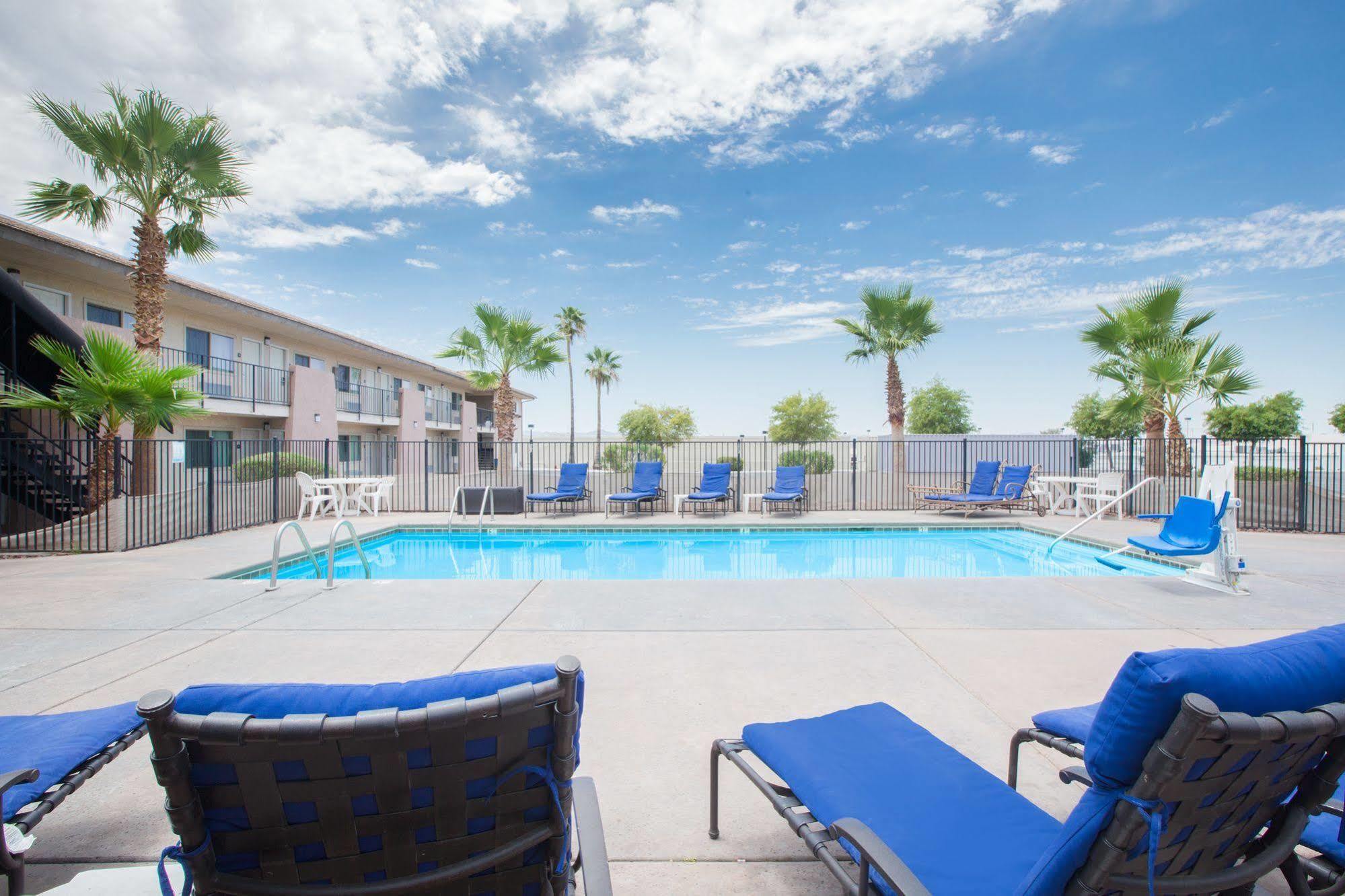 Days Inn By Wyndham Lake Havasu Лейк-Гавасу-Сіті Екстер'єр фото