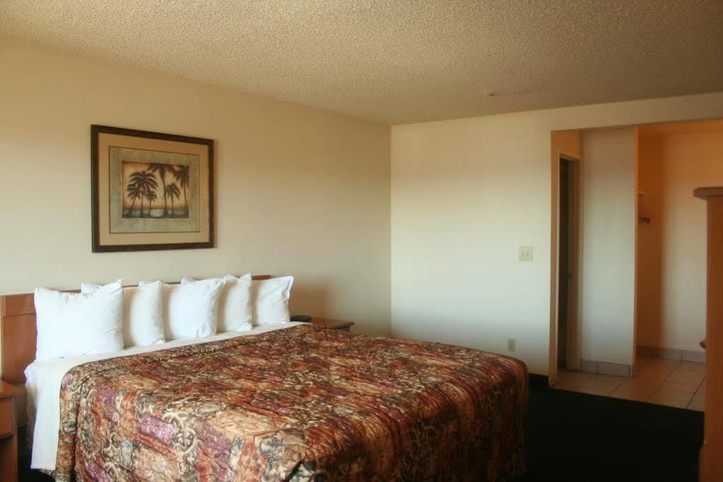 Days Inn By Wyndham Lake Havasu Лейк-Гавасу-Сіті Екстер'єр фото