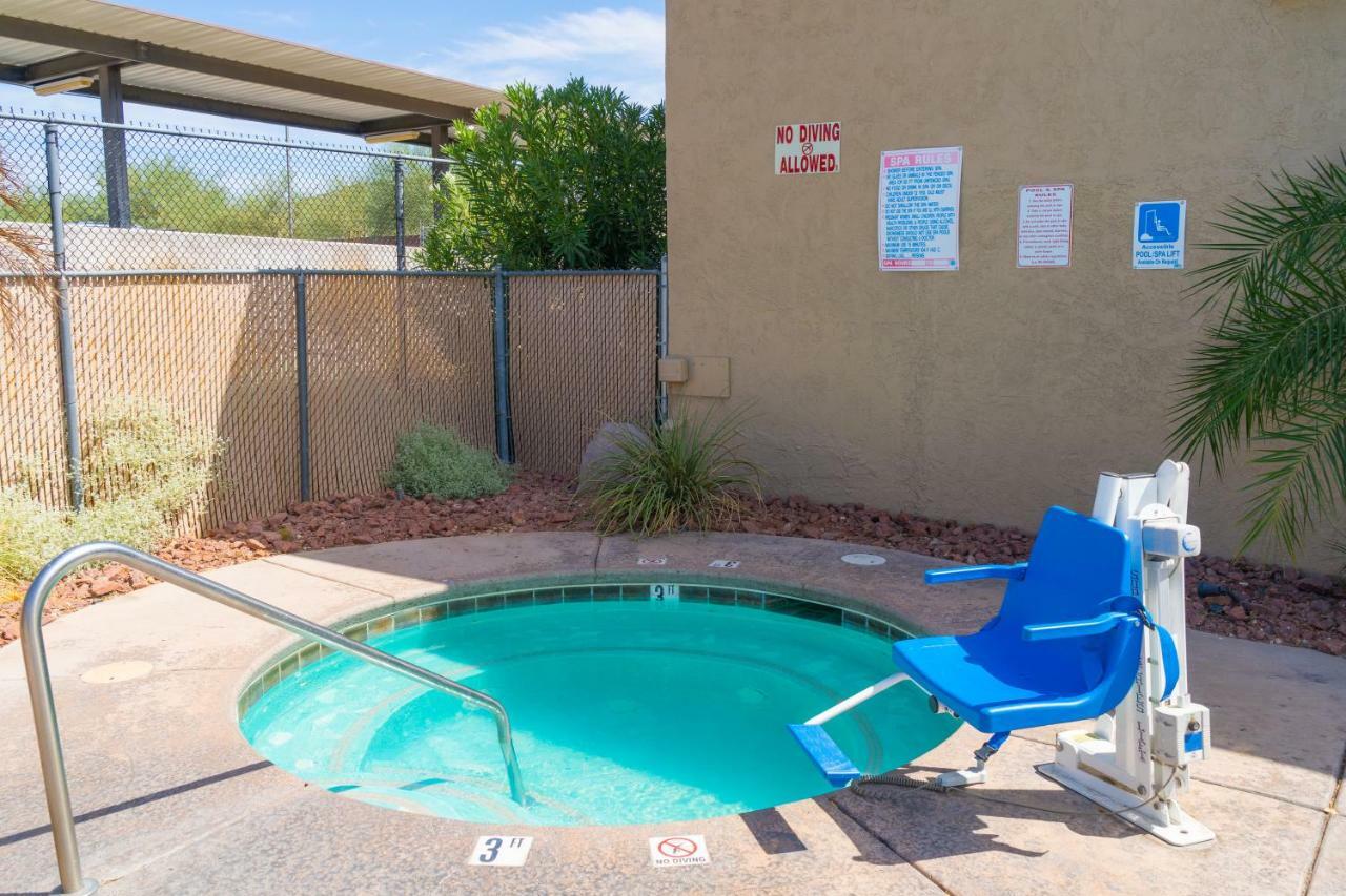 Days Inn By Wyndham Lake Havasu Лейк-Гавасу-Сіті Екстер'єр фото